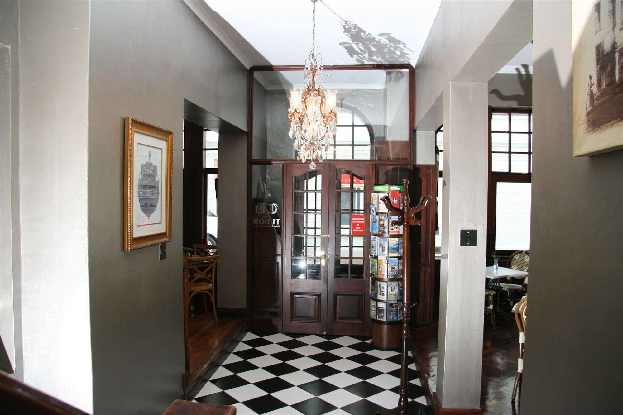 Tudor Hotel 开普敦 外观 照片